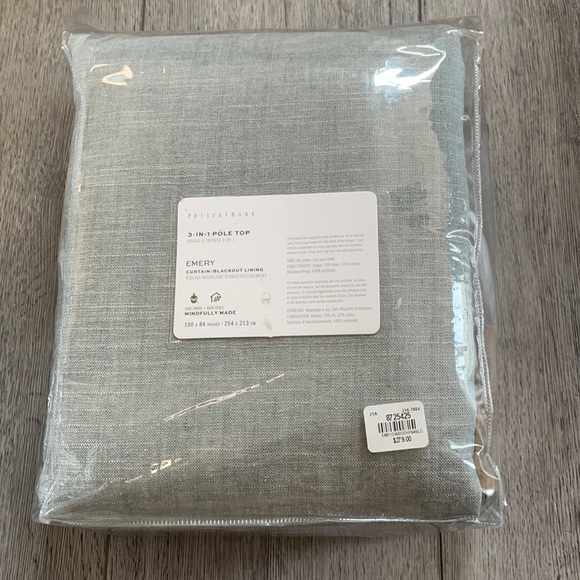 Pottery Barn Emery curtain blackout - Picture 2 of 8